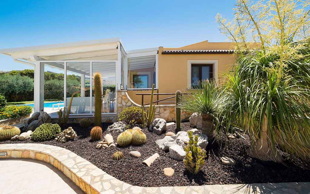 Villa Cornino - Custonaci, Sicilia: Autunno, Estate, Esterni, Primavera