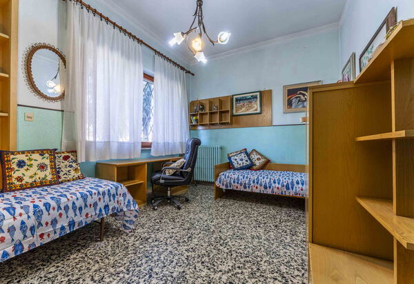 Casa Vacanza Mais - Camaiore, Toscana: Autunno, Camera da letto, Estate, Primavera