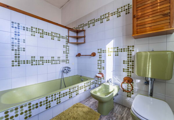 Casa Vacanza Mais - Camaiore, Toscana: Autunno, Bagno, Estate, Primavera