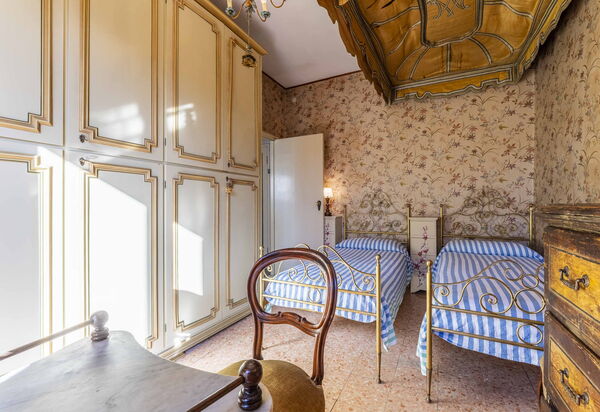 Casa Vacanza Mais - Camaiore, Toscana: Autunno, Camera da letto, Estate, Primavera