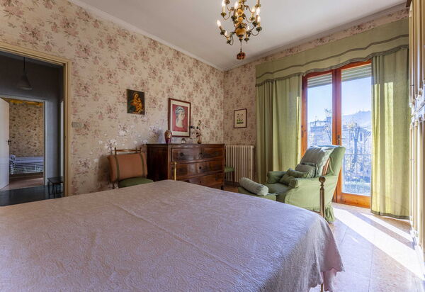 Casa Vacanza Mais - Camaiore, Toscana: Autunno, Camera da letto, Estate, Primavera