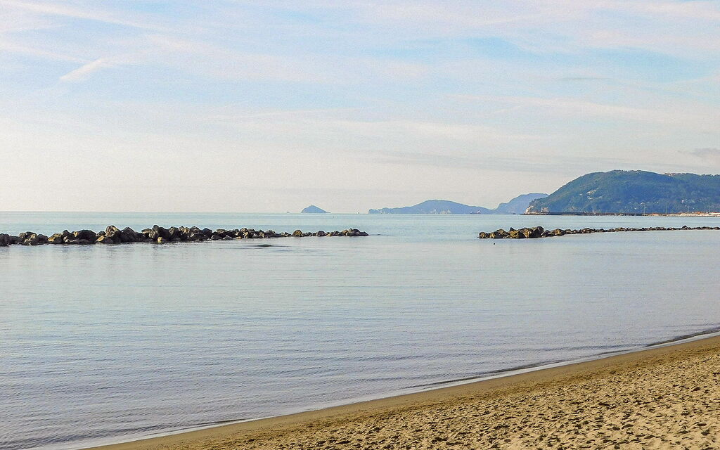 Casa Vacanza Mais - Camaiore, Toscana: Activities, Autumn, Spring, Summer