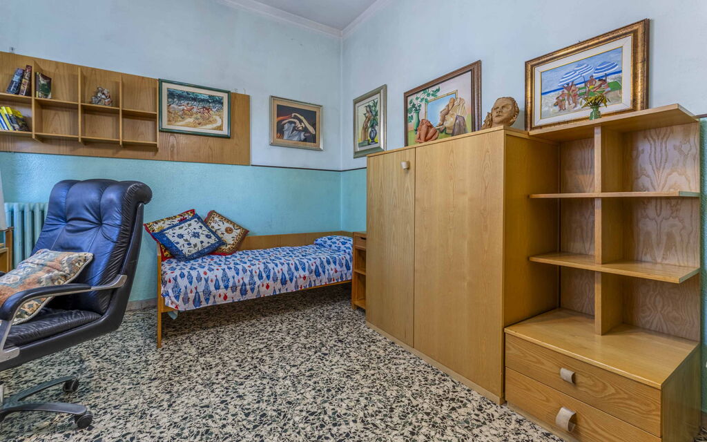 Casa Vacanza Mais - Camaiore, Toscana: Autumn, Bedroom, Spring, Summer