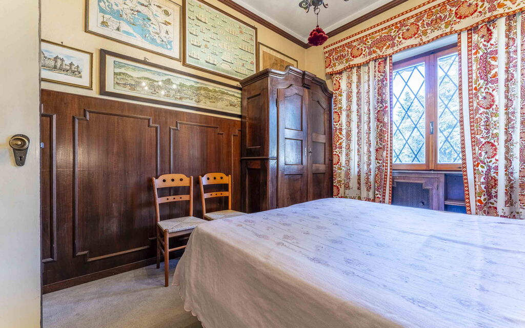 Casa Vacanza Mais - Camaiore, Toscana: Autumn, Bedroom, Spring, Summer