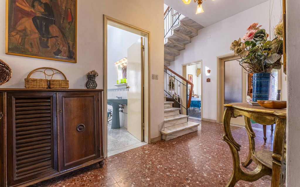 Casa Vacanza Mais - Camaiore, Toscana: Autumn, Spring, Summer