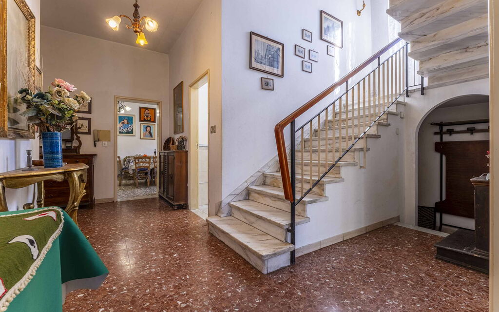 Casa Vacanza Mais - Camaiore, Toscana: Autumn, Other Room, Spring, Summer