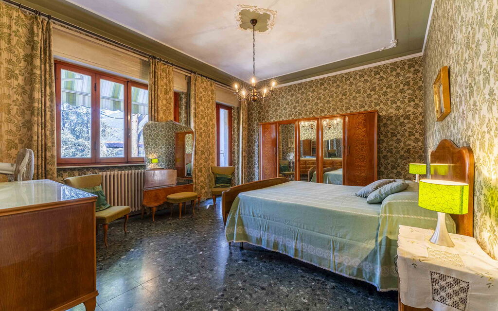 Casa Vacanza Mais - Camaiore, Toscana: Autumn, Bedroom, Spring, Summer