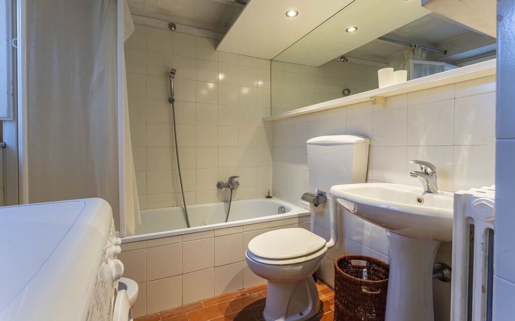 Casale Il Farro - Camaiore, Toscana: Autunno, Bagno, Estate, Primavera