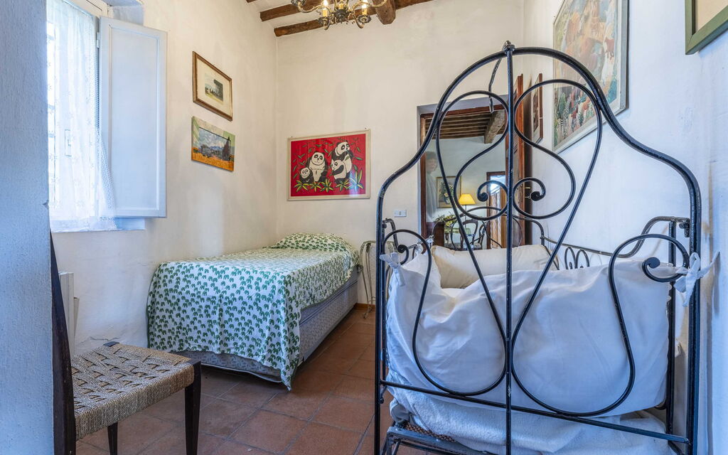 Casale Il Farro - Camaiore, Toscana: Autunno, Camera da letto, Estate, Primavera