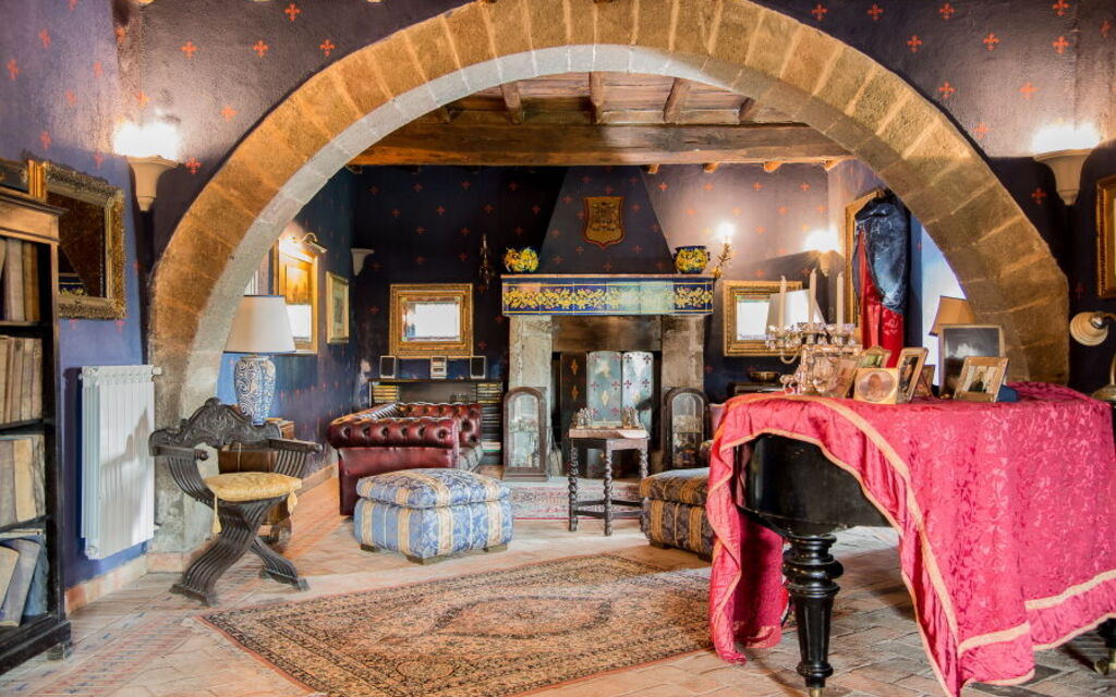 Country House Style - Montefiascone, Lazio: Autumn, Living Room, Spring, Summer