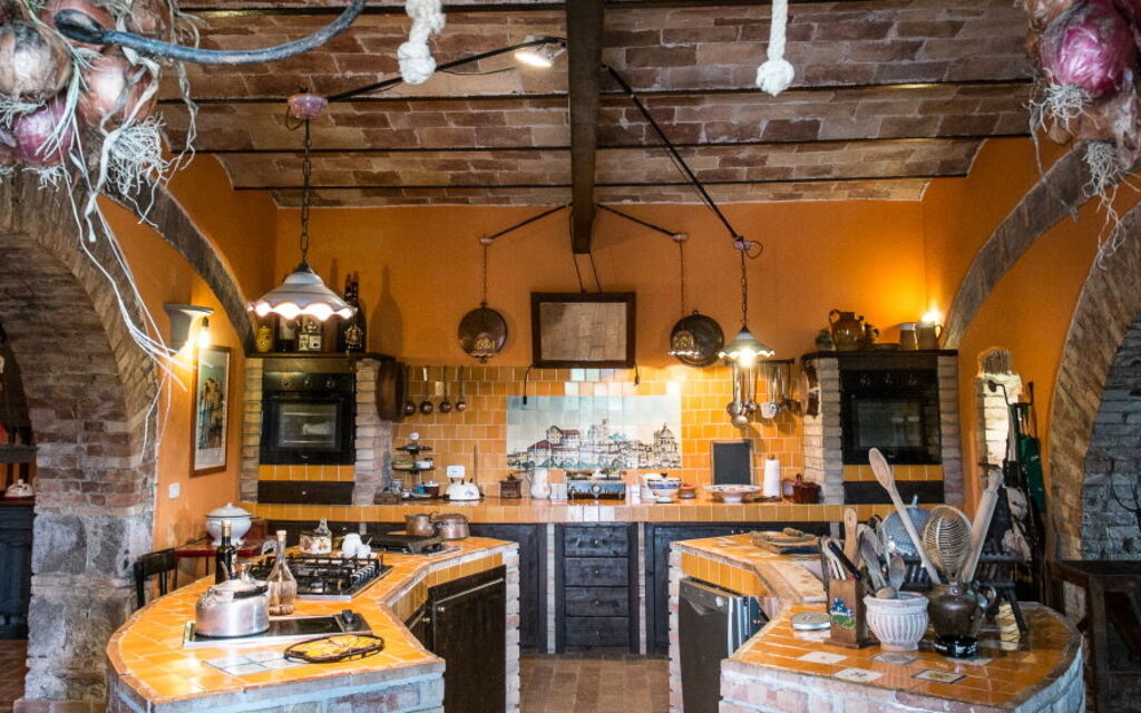 Country House Style - Montefiascone, Lazio: Autumn, Kitchen, Spring, Summer