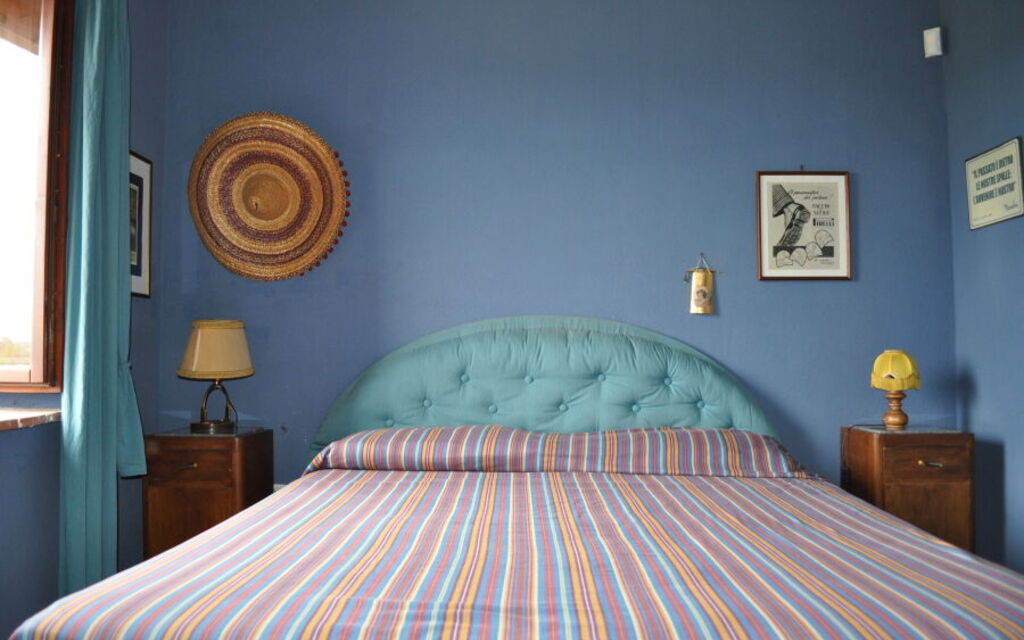 Country House Style - Montefiascone, Lazio: Autumn, Bedroom, Spring, Summer