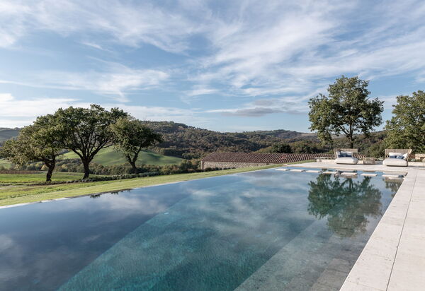 Podere Tesoro - Radicondoli, Toscana: Autunno, Estate, Esterni, Piscina, Primavera
