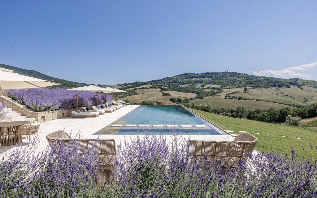 Podere Tesoro - Radicondoli, Toscana: Autunno, Estate, Esterni, Piscina, Primavera