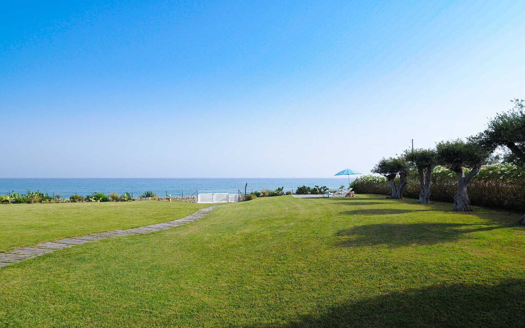 Casa Mareblu - Marina Di Modica, Sicilia: Autumn, Garden, Outdoor, Scenic View, Spring, Summer