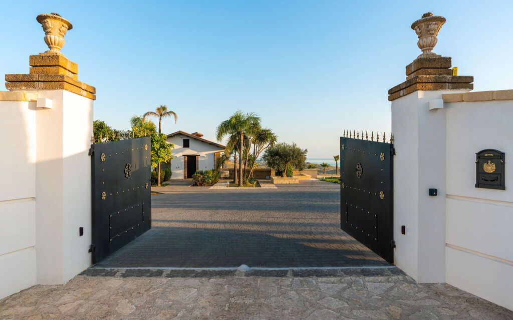Villa Agrigenta - Ribera, Sicilia: all'aperto, Autunno, Entrata Principale, Estate, Esterni, Primavera