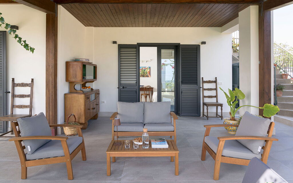 Casa Bianca - Noto, Sicilia: Autumn, Balcony / Terrace / Patio, Building Exterior, Outdoor, Spring, Summer