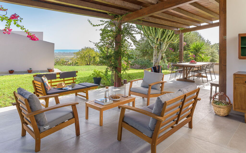 Casa Bianca - Noto, Sicilia: Autumn, Balcony / Terrace / Patio, Building Exterior, Outdoor, Spring, Summer