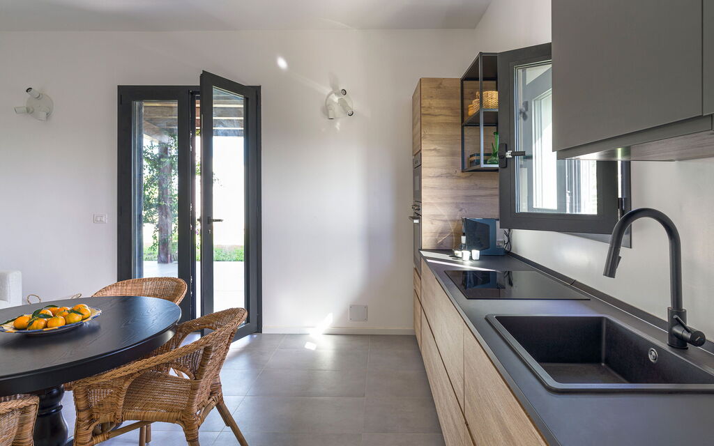 Casa Bianca - Noto, Sicilia: Autumn, Dining Room, Kitchen, Spring, Summer