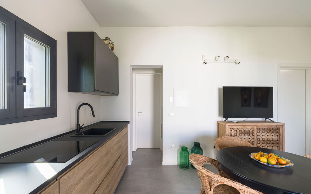 Casa Bianca - Noto, Sicilia: Autumn, Dining Room, Kitchen, Spring, Summer