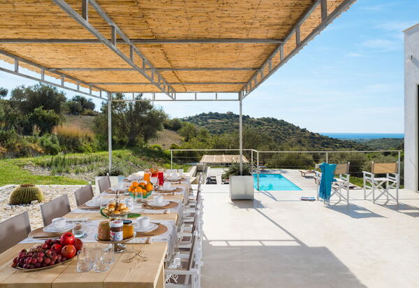 Casabella - Avola, Sicilia: all'aperto, Autunno, Balcone / Terrazza / Patio, Estate, Esterni, Giardino, Piscina, Primavera, Vista Panoramica