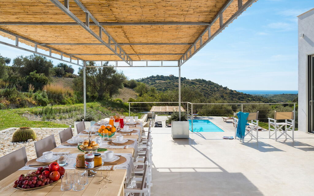 Casabella - Avola, Sicilia: Autumn, Balcony / Terrace / Patio, Building Exterior, Garden, Outdoor, Pool, Scenic View, Spring, Summer