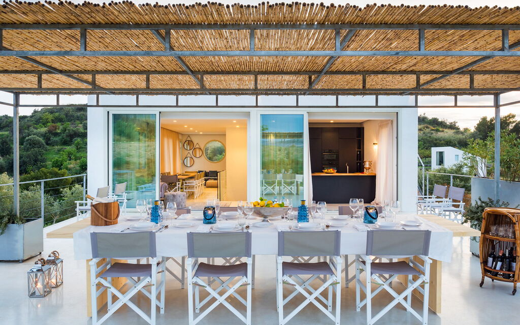 Casabella - Avola, Sicilia: Autumn, Balcony / Terrace / Patio, Building Exterior, Outdoor, Spring, Summer