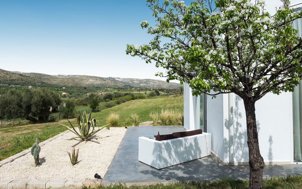 Casabella - Avola, Sicilia: Autumn, Building Exterior, Garden, Outdoor, Scenic View, Spring, Summer