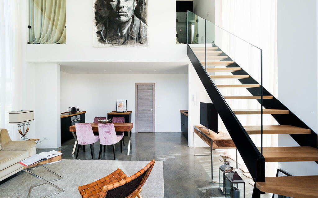 Casabella - Avola, Sicilia: Autumn, Dining Room, Living Room, Spring, Summer