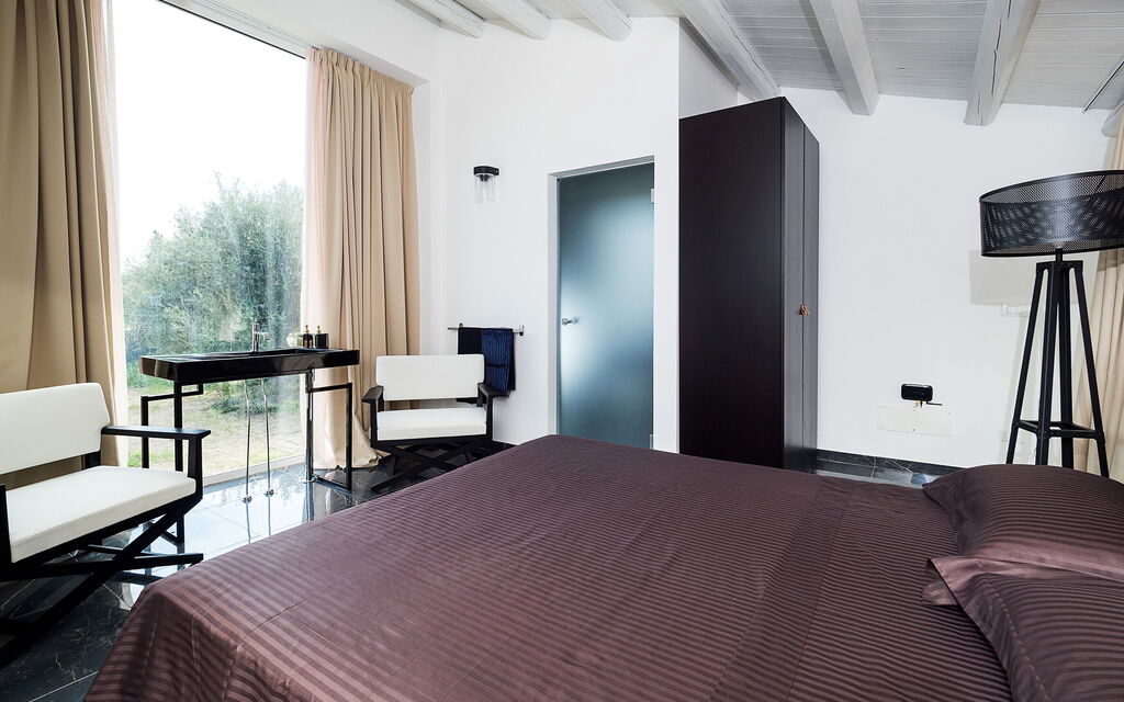 Casabella - Avola, Sicilia: Autumn, Bedroom, Spring, Summer