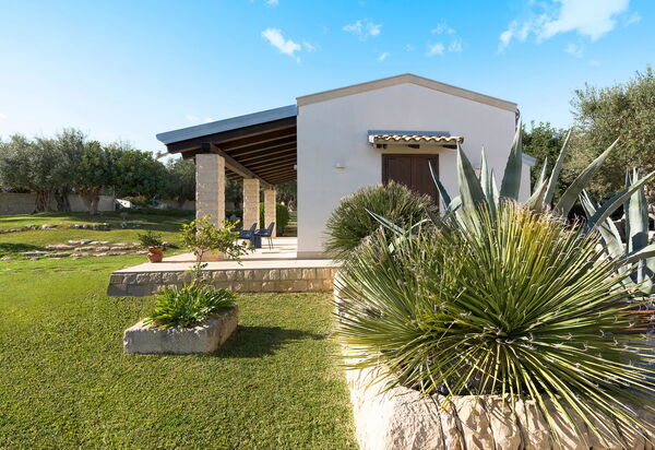 Corte Carrubo - Rosolini, Sicilia: all'aperto, Autunno, Balcone / Terrazza / Patio, Estate, Esterni, Giardino, Primavera