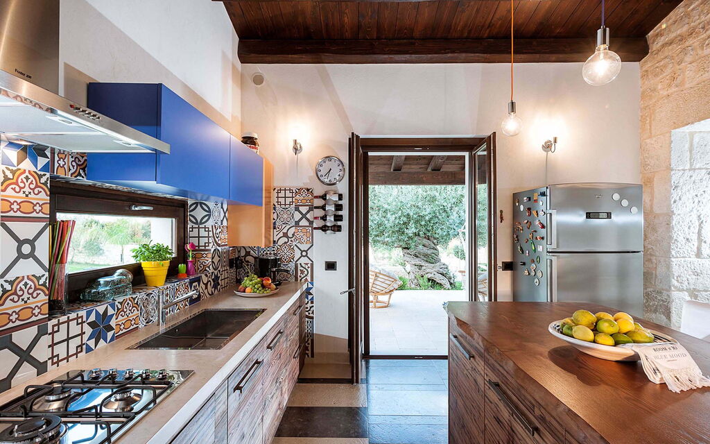 Corte Carrubo - Rosolini, Sicilia: Autumn, Kitchen, Spring, Summer