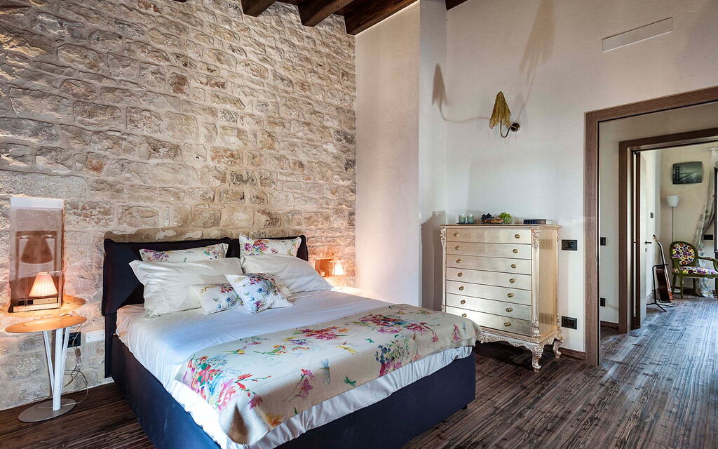 Corte Carrubo - Rosolini, Sicilia: Autumn, Bedroom, Spring, Summer