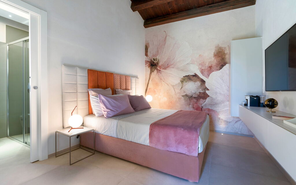 Corte Carrubo - Rosolini, Sicilia: Autumn, Bedroom, Spring, Summer