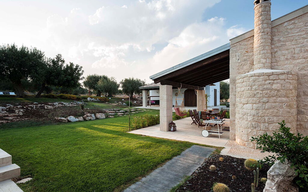 Corte Carrubo - Rosolini, Sicilia: Autumn, Balcony / Terrace / Patio, Building Exterior, Garden, Outdoor, Spring