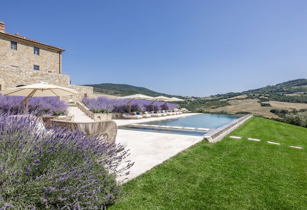 Casale Del Podere Tesoro - Radicondoli, Toscana: Autunno, Estate, Esterni, Giardino, Piscina, Primavera