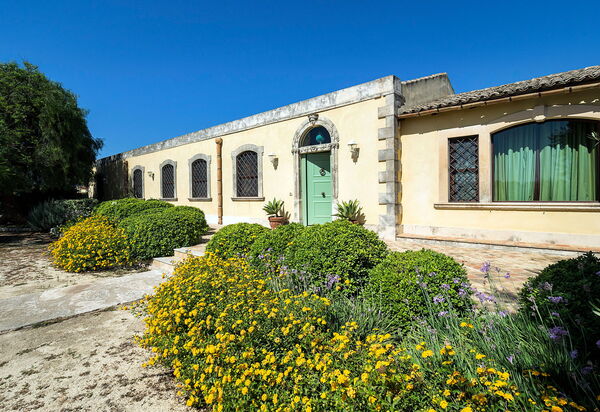 Casa Colore - Siracusa, Sicilia: all'aperto, Autunno, Estate, Esterni, Giardino, Primavera