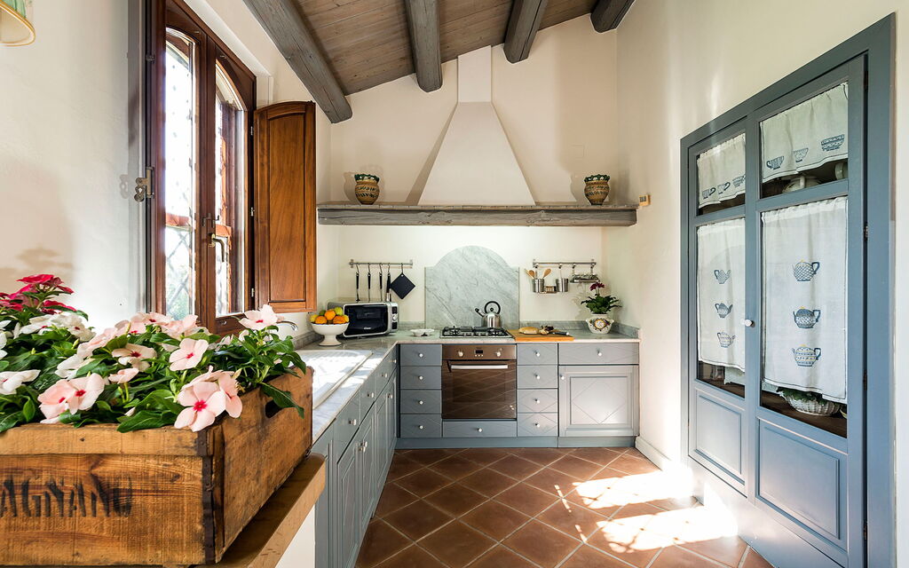 Casa Colore - Siracusa, Sicilia: Autumn, Kitchen, Spring, Summer