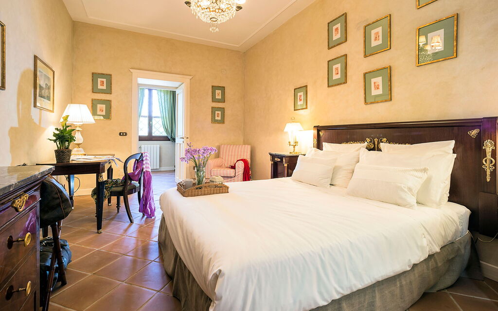 Casa Colore - Siracusa, Sicilia: Autumn, Bedroom, Spring, Summer