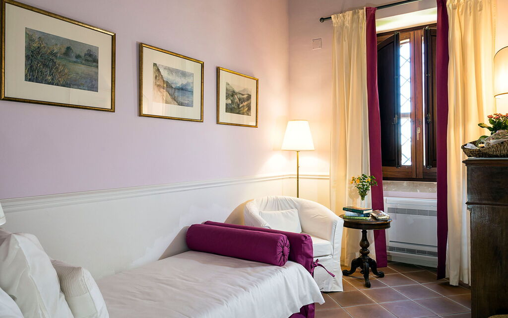 Casa Colore - Siracusa, Sicilia: Autumn, Bedroom, Spring, Summer