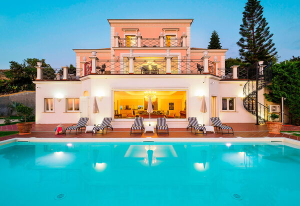 Villa Ester - Capo D'orlando, Sicilia: all'aperto, Autunno, Balcone / Terrazza / Patio, Estate, Esterni, Piscina, Primavera