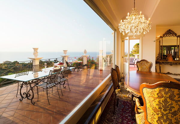 Villa Ester - Capo D'orlando, Sicilia: all'aperto, Autunno, Balcone / Terrazza / Patio, Estate, Esterni, Primavera, Soggiorno, Vista Panoramica