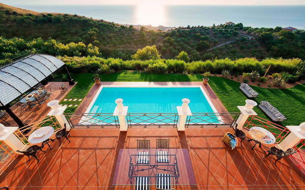 Villa Ester - Capo D'orlando, Sicilia: all'aperto, Autunno, Estate, Esterni, Giardino, Piscina, Primavera, Vista Panoramica