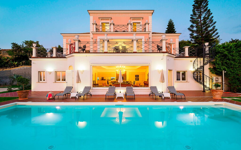 Villa Ester - Capo D'orlando, Sicilia: all'aperto, Autunno, Balcone / Terrazza / Patio, Estate, Esterni, Piscina, Primavera