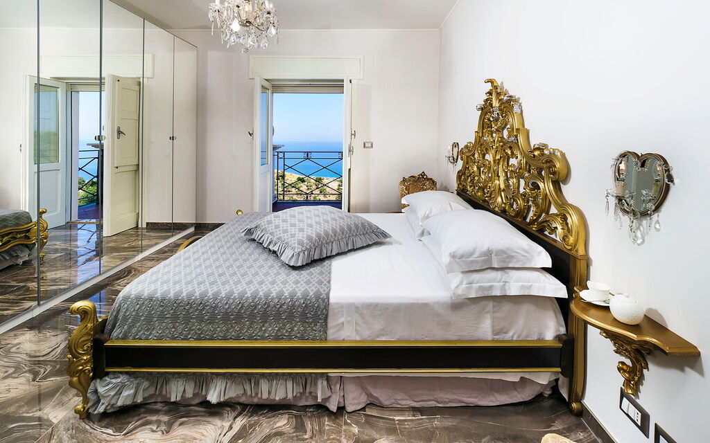 Villa Ester - Capo D'orlando, Sicilia: Autunno, Camera da letto, Estate, Primavera, Vista Panoramica