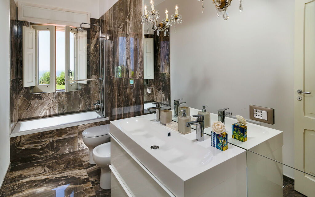 Villa Ester - Capo D'orlando, Sicilia: Autunno, Bagno, Estate, Primavera