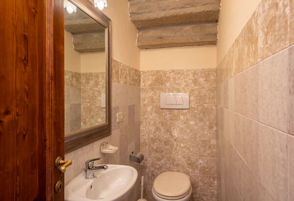 Tenuta Monti: Bathroom