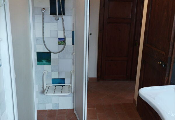 Tenuta Monti: Bathroom
