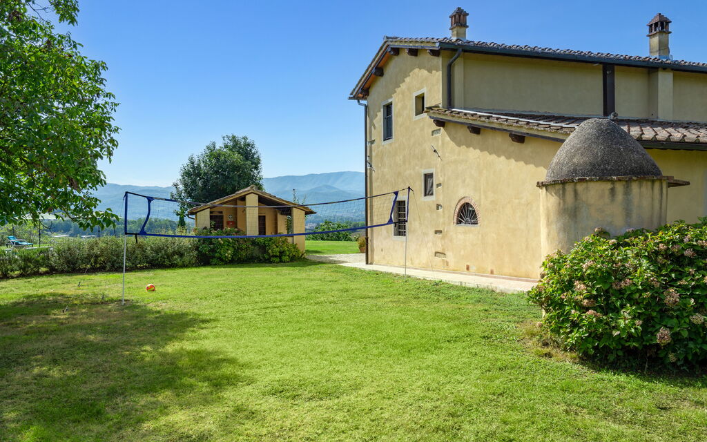Tenuta Monti: Building Exterior