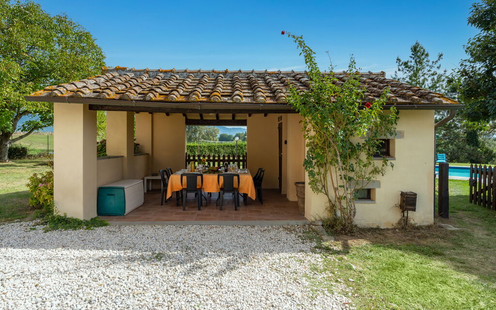 Tenuta Monti: Building Exterior